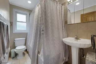 17 Ferncliff Rd, Bloomfield, NJ 07003 - Photo 11