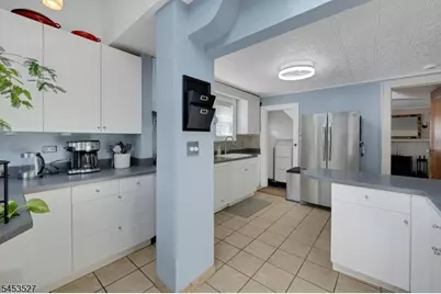 17 Ferncliff Rd, Bloomfield, NJ 07003 - Photo 13