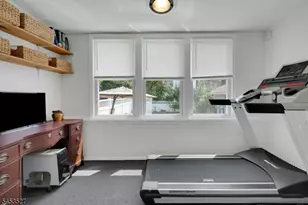 17 Ferncliff Rd, Bloomfield, NJ 07003 - Photo 13