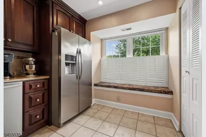 324 Gettysburg Way, Lincoln Park, NJ 07035 - Photo 5