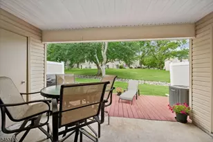 324 Gettysburg Way, Lincoln Park, NJ 07035 - Photo 25