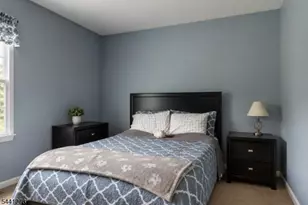 4 Foxchase Rd, White Township, NJ 07863 - Photo 23