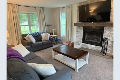 4 Fox Chase Rd, White Township, NJ 07863 - Photo 3