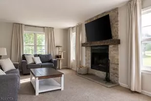 4 Foxchase Rd, White Township, NJ 07863 - Photo 7