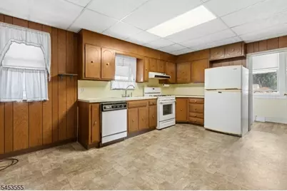 120 Elm St, Cranford Township, NJ 07016 - Photo 27