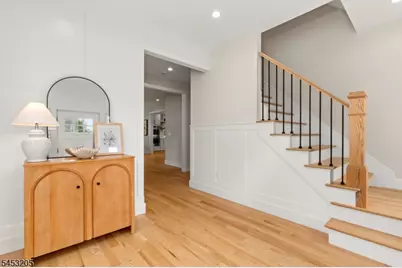 21 Woodruff Ct, New Providence, NJ 07974 - Photo 3
