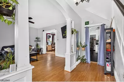 136 W Gibbons St, Linden, NJ 07036 - Photo 5