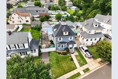 136 W Gibbons St, Linden, NJ 07036 - Photo 3