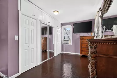 136 W Gibbons St, Linden, NJ 07036 - Photo 19