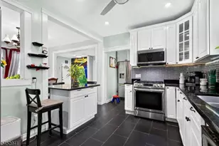 136 W Gibbons St, Linden, NJ 07036 - Photo 13