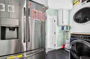 136 W Gibbons St, Linden, NJ 07036 - Photo 11