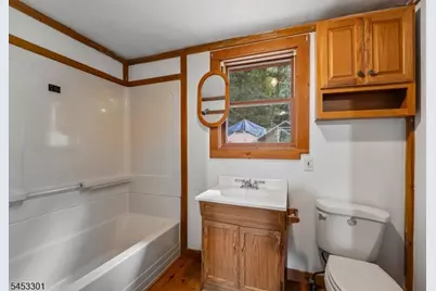 135 Millbrook Rd, Hardwick Township, NJ 07825 - Photo 29