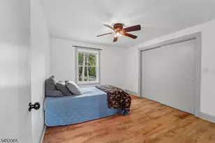 135 Millbrook Rd, Hardwick Township, NJ 07825 - Photo 21