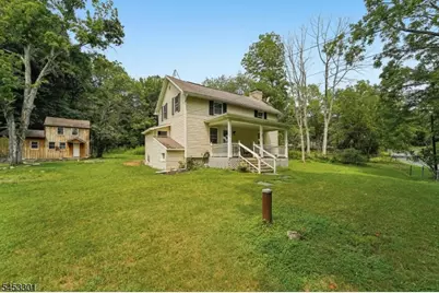 135 Millbrook Rd, Hardwick Township, NJ 07825 - Photo 5