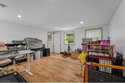 135 Millbrook Rd, Hardwick Township, NJ 07825 - Photo 13