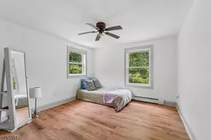 135 Millbrook Rd, Hardwick Township, NJ 07825 - Photo 23