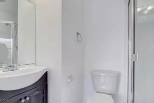 500 Great Beds Ct, Perth Amboy, NJ 08861 - Photo 7