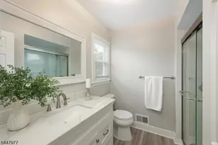77 Rohill Rd, Hillsborough Township, NJ 08844 - Photo 25