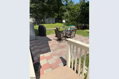 117 Vermont Trl, Hopatcong, NJ 07843 - Photo 23