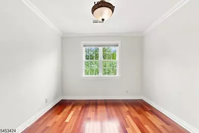 67-75 New England Ave #71d, Summit, NJ 07901 - Photo 9