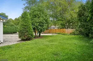 54 Canterbury Dr, Scotch Plains Township, NJ 07076 - Photo 33