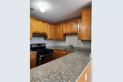 104 Luttgen Pl #5, Linden, NJ 07036 - Photo 5