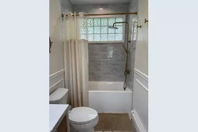 19 Meteor Trl, Byram Township, NJ 07821 - Photo 7