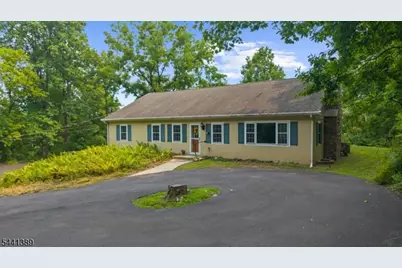 3 Walden Rd, Holland Township, NJ 08848 - Photo 3