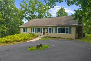 3 Walden Rd, Holland Township, NJ 08848 - Photo 3