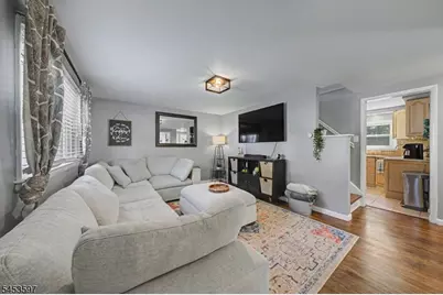 38 Duncan Ln, Rockaway, NJ 07866 - Photo 3