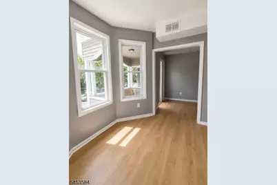 93 Hopkins Pl, Irvington, NJ 07111 - Photo 9