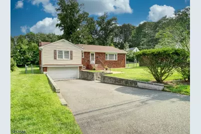 25 Woodland Ave, West Orange Township, NJ 07052 - Photo 1