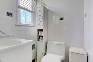 25 Woodland Ave, West Orange Township, NJ 07052 - Photo 15