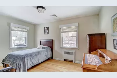 25 Woodland Ave, West Orange Township, NJ 07052 - Photo 17