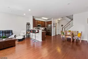 104 Birch Ct, Hanover Township, NJ 07927 - Photo 3