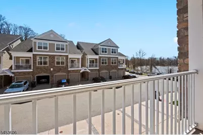 104 Birch Ct, Hanover Township, NJ 07927 - Photo 5