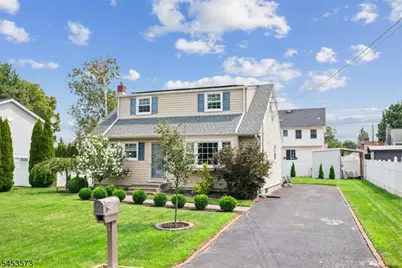 813 Raritan Ave, Manville, NJ 08835 - Photo 3