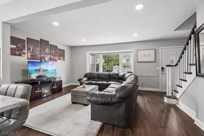 813 Raritan Ave, Manville, NJ 08835 - Photo 5