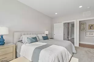 2 Vanderbilt Blvd, Florham Park, NJ 07932 - Photo 19
