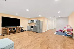 54 Jackson Ave, Montgomery Township, NJ 08540 - Photo 27