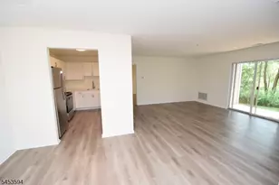 1311 King Ct, Green Brook Township, NJ 08812 - Photo 3