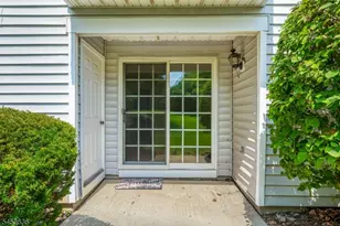 309 Sparrow Ct, Readington, NJ 08887 - Photo 3
