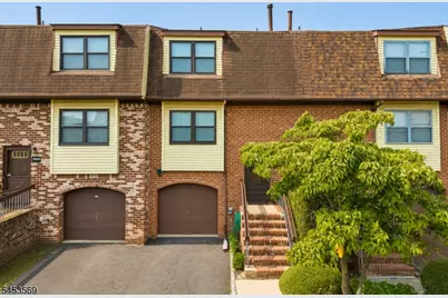 3003 North Oaks Boulevard, North Brunswick Township, NJ 08902 - Photo 1