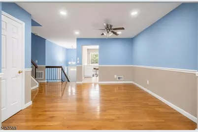 3003 North Oaks Boulevard, North Brunswick Township, NJ 08902 - Photo 5