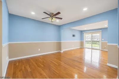 3003 North Oaks Boulevard, North Brunswick Township, NJ 08902 - Photo 9