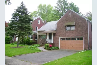 40 Ridgewood Ave, Irvington, NJ 07111 - Photo 1