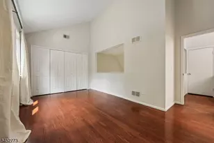 4 Arbor Ct, Livingston, NJ 07039 - Photo 27