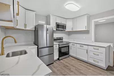 33 Grant St Unit #2, Morristown, NJ 07960 - Photo 5