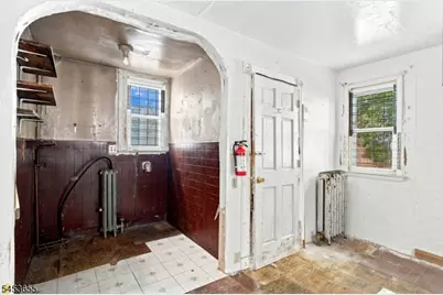 800 S 15th St, Newark, NJ 07108 - Photo 11