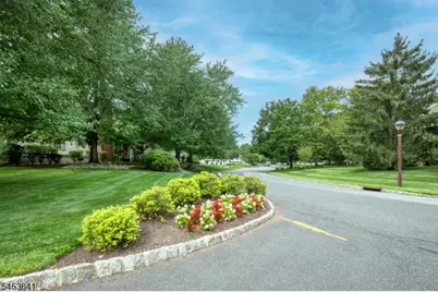89 Jamestown Rd, Bernards Township, NJ 07920 - Photo 11